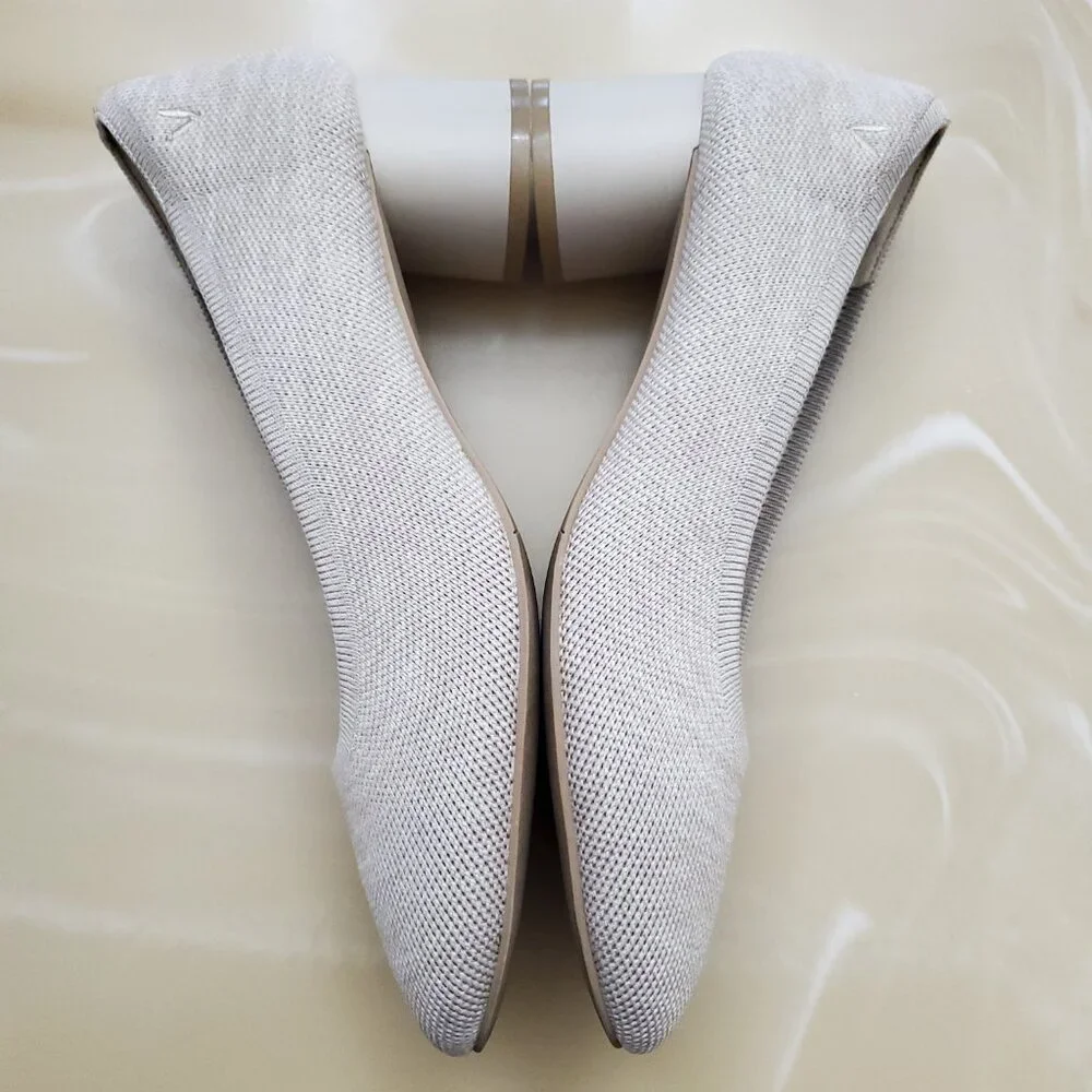 Vivaia Elvia Round Toe Chunky Heel Beige Women's Slip On Pumps Size 40 US 9